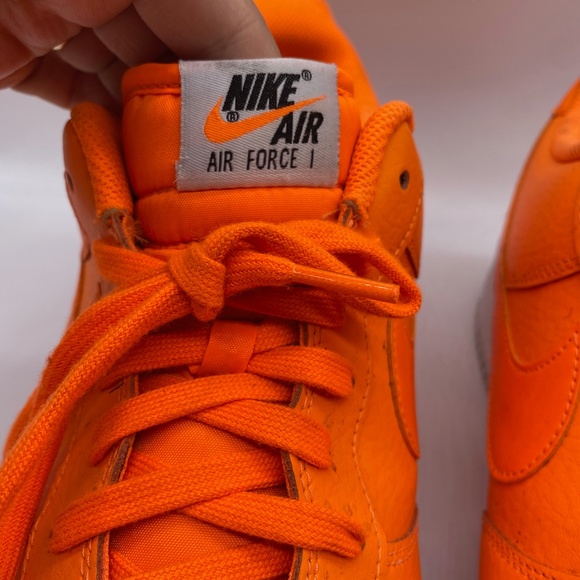 Nike Air Force 1 AF1 Mens 18 Low Top Sneakers Total Orange Neon BQ5360-800 - Picture 5 of 12